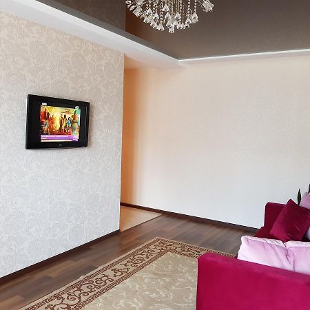 Апартаменты С Балконом Charkov Exteriér fotografie